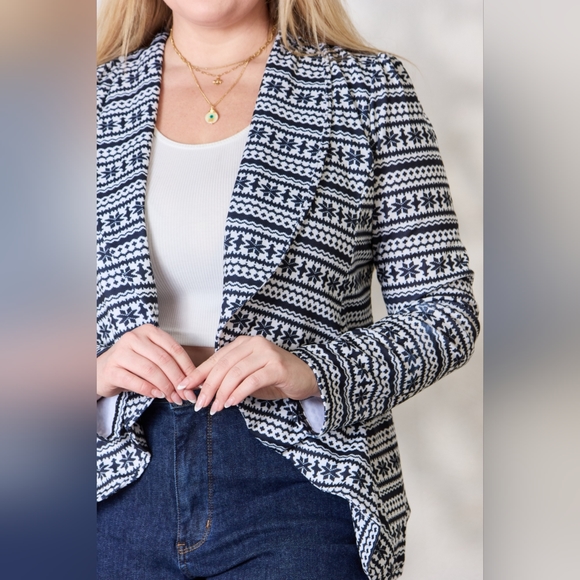 Heimish Full Size Open Front Snowflake Print Pattern Long Sleeve Blazer - Picture 10 of 11